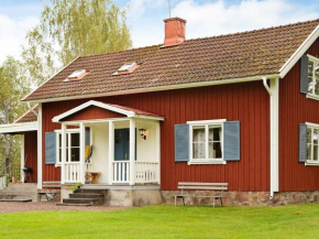 Two-Bedroom Holiday home in Pauliström